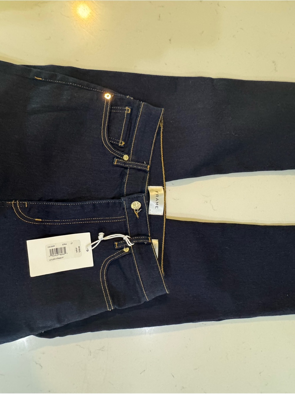 Frame Denim Women's Skinny Jeans in Dark Indigo with Contrast Stitching